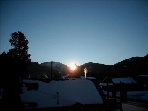 Outdoor Pictures 24