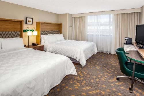 Holiday Inn Bridgeport-Trumbull-Fairfield, an IHG Hotel