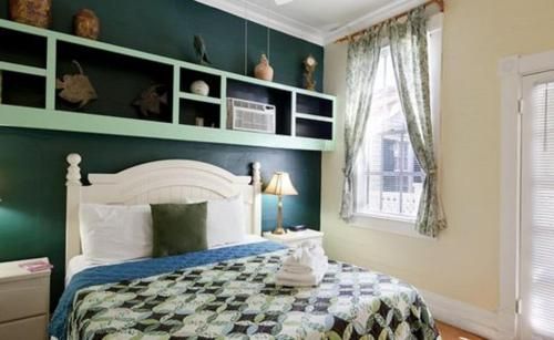 Duval House Bed and Breakfast