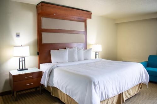 Punta Gorda Waterfront Hotel & Suites
