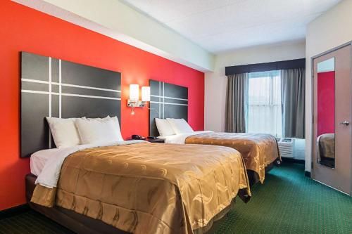 Quality Suites Atlanta Airport East