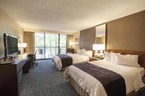 Hilton Peachtree City Atlanta Hotel & Conference Center