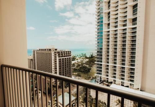 Embassy Suites by Hilton Waikiki Beach Walk