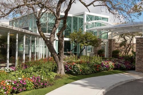 Holiday Inn Chicago - Elk Grove, an IHG Hotel