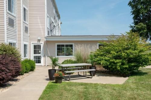 Outdoor Pictures 23