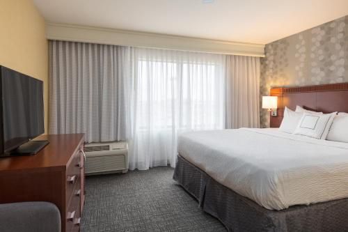 Courtyard by Marriott Des Moines West