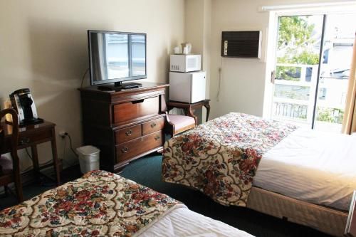 Boothbay Harbor Inn