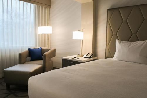 DoubleTree by Hilton Bloomfield Hills Detroit