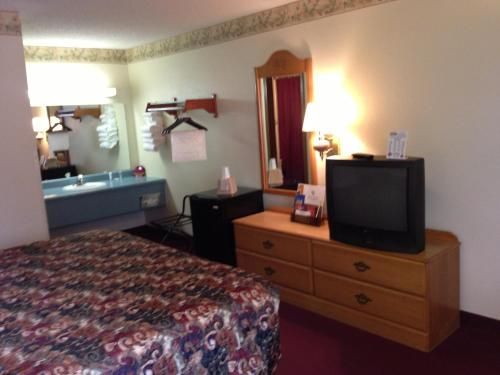 Spinning Wheel Inn