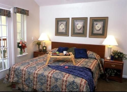 Grand Crowne Resort by Capital Vacations