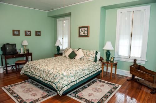 Cedars & Beeches Bed & Breakfast