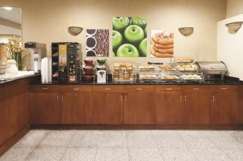 La Quinta Inn by Wyndham Queens (New York City)