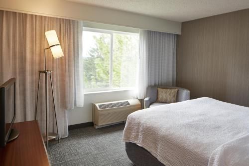 Courtyard by Marriott Portland Southeast/Clackamas