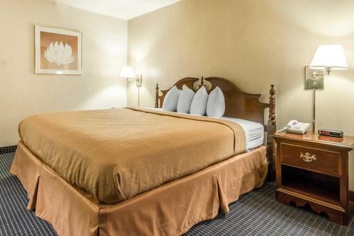 Quality Inn and Conference Center Somerset