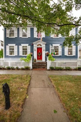 William's Grant Inn Bed and Breakfast