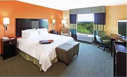 Hampton Inn and Suites Austin - Lakeway