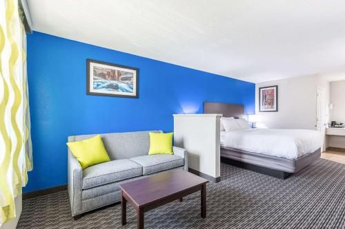 Clarion Inn & Suites Cedar City Gateway to National Parks