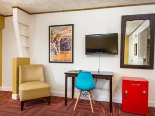 Hotel Image 6
