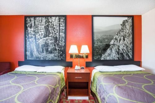 Super 8 by Wyndham Harrisonburg