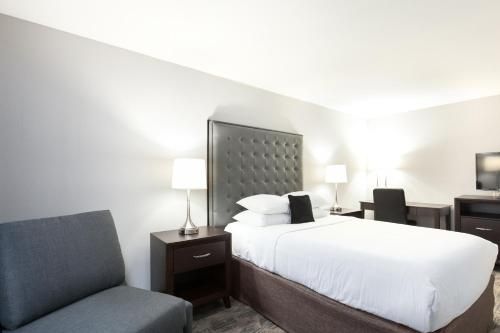 Red Lion Inn & Suites Auburn/Seattle