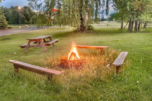 Outdoor Pictures 21