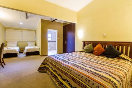 Hotel Numbi & Garden Suites