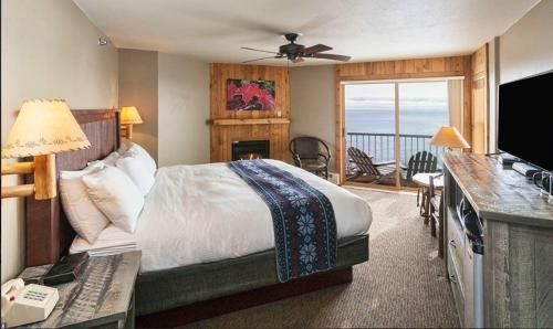 Cove Point Lodge