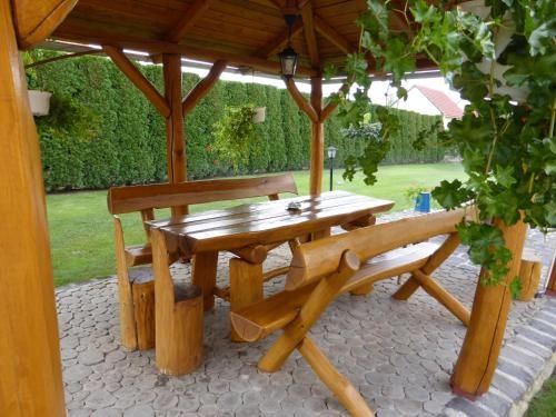Outdoor Pictures 22