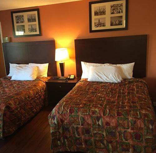 Four Seasons Motel - Albany