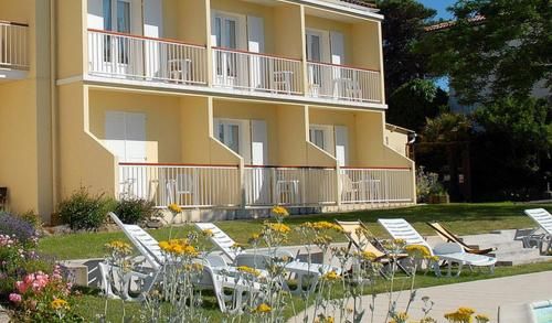 Beach Hotel - Le Grand Chalet