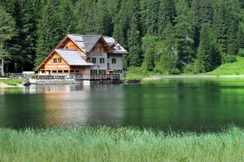 Outdoor Pictures 23