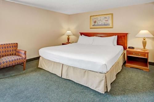 Holiday Inn Indianapolis - Airport Area N, an IHG Hotel