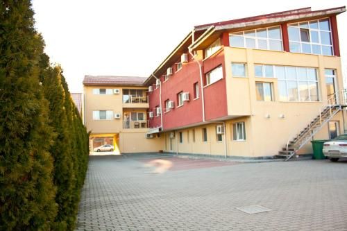 Outdoor Pictures 24