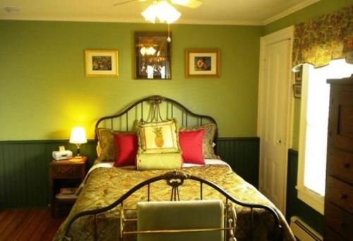 The Stirling House B&B Greenport
