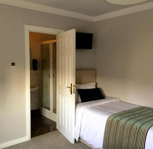 Westwinds Bed & Breakfast