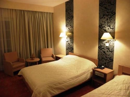 Dryas Hotel