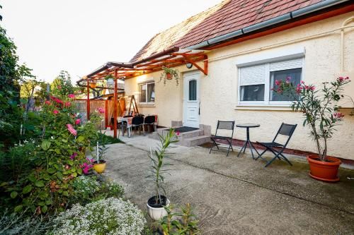 Outdoor Pictures 24