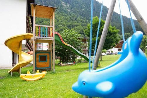 Outdoor Pictures 22