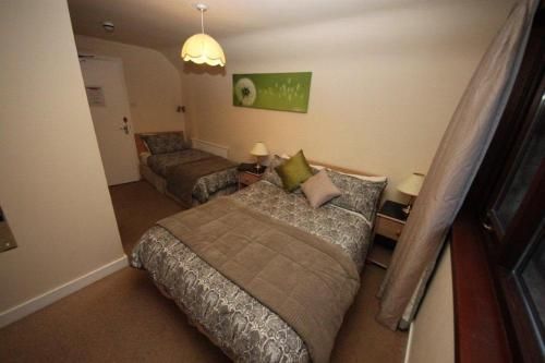 Stronchreggan View Guest House