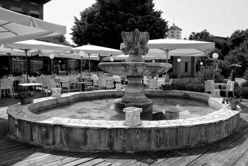 Outdoor Pictures 14