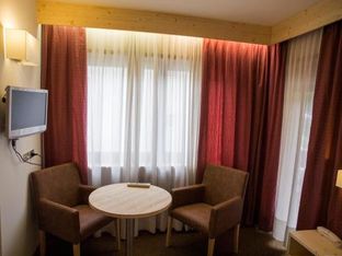 Hotel Image 2