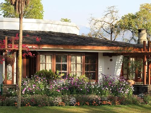 Fish Tail Lodge