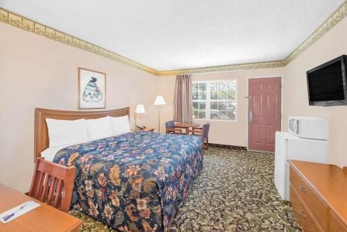 Knights Inn & Suites Pecos