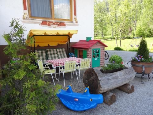Outdoor Pictures 17