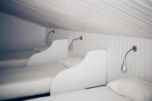 Tag Hostel