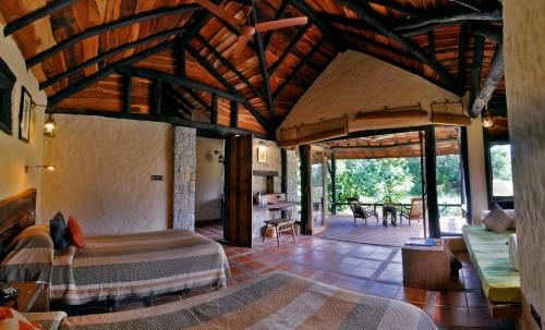 Kanha Earth Lodge