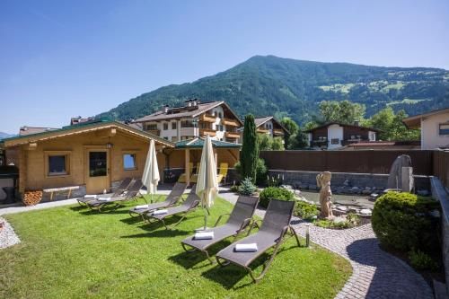 Outdoor Pictures 24