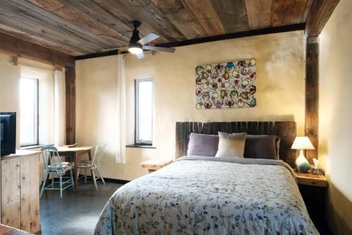 Owl's Nest Suites