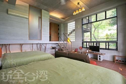 Nantou Puli Sunrise Villa Homestay B&B