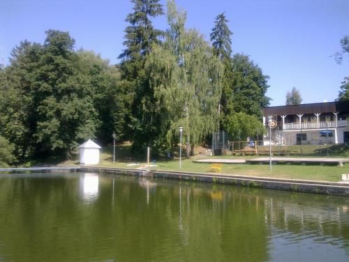 Outdoor Pictures 24